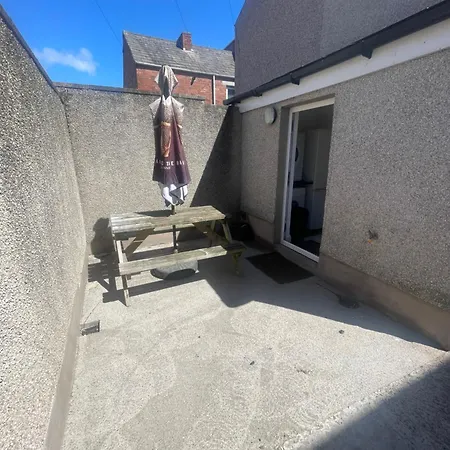 Mount Pleasant Town House Gem *